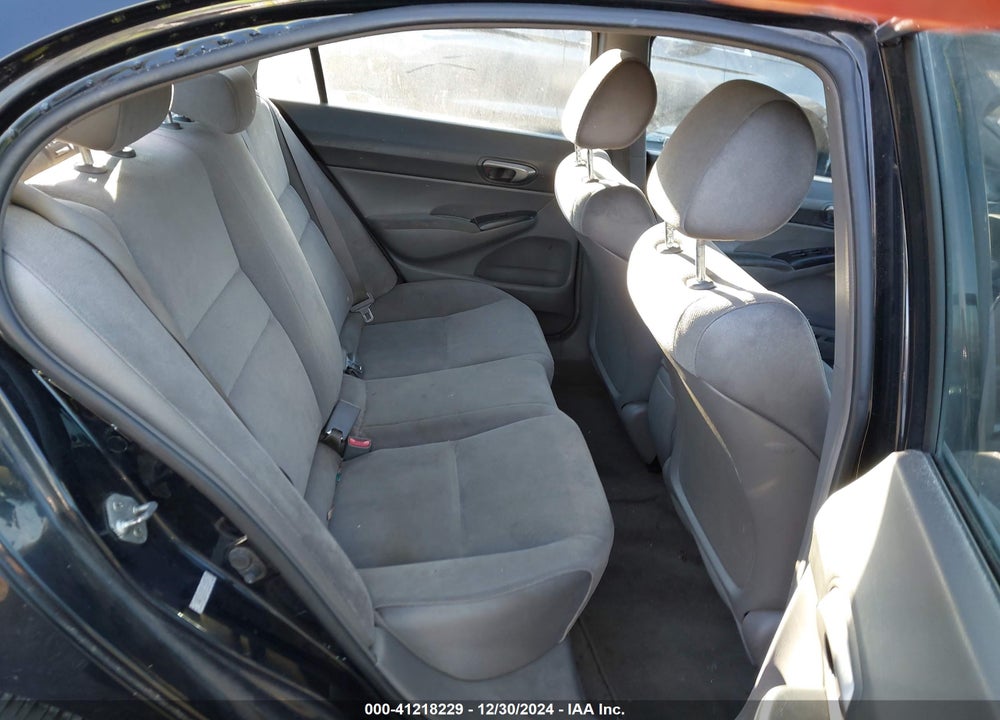 2008 HONDA CIVIC LX VIN: 1HGFA16558L003827