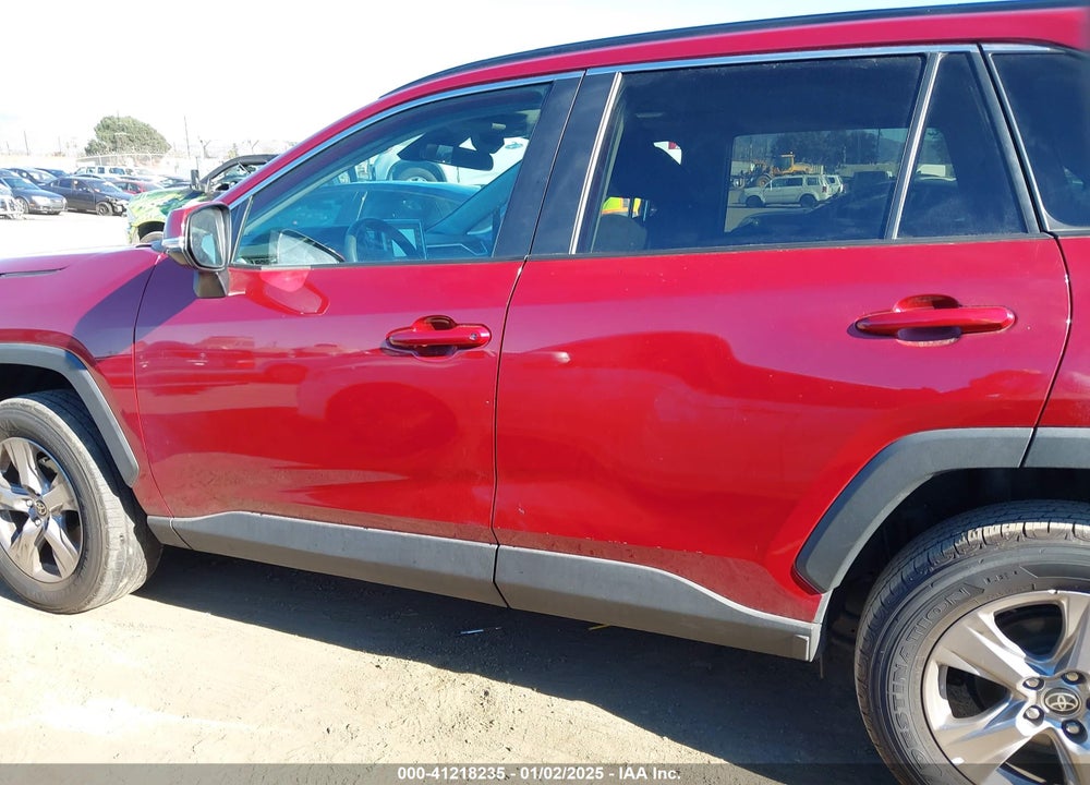 2022 TOYOTA RAV4 VIN: 2T3W1RFV1NW187413
