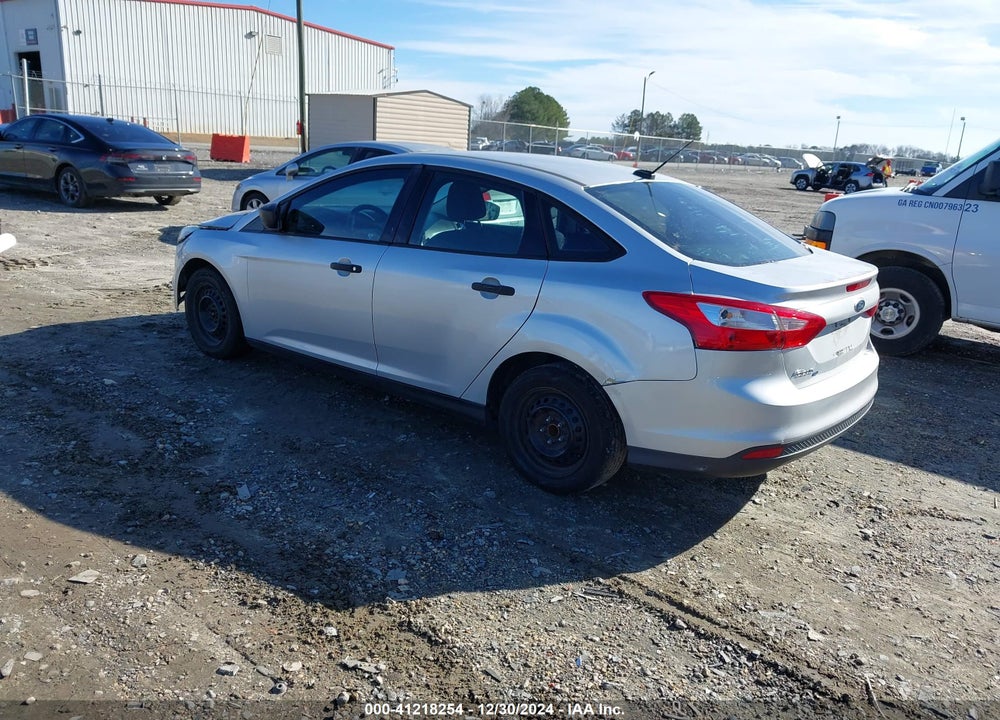 2012 FORD FOCUS S VIN: 1FAHP3E24CL282338