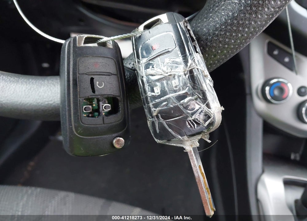 2013 CHEVROLET SONIC VIN: 1G1JC6SB3D4104552
