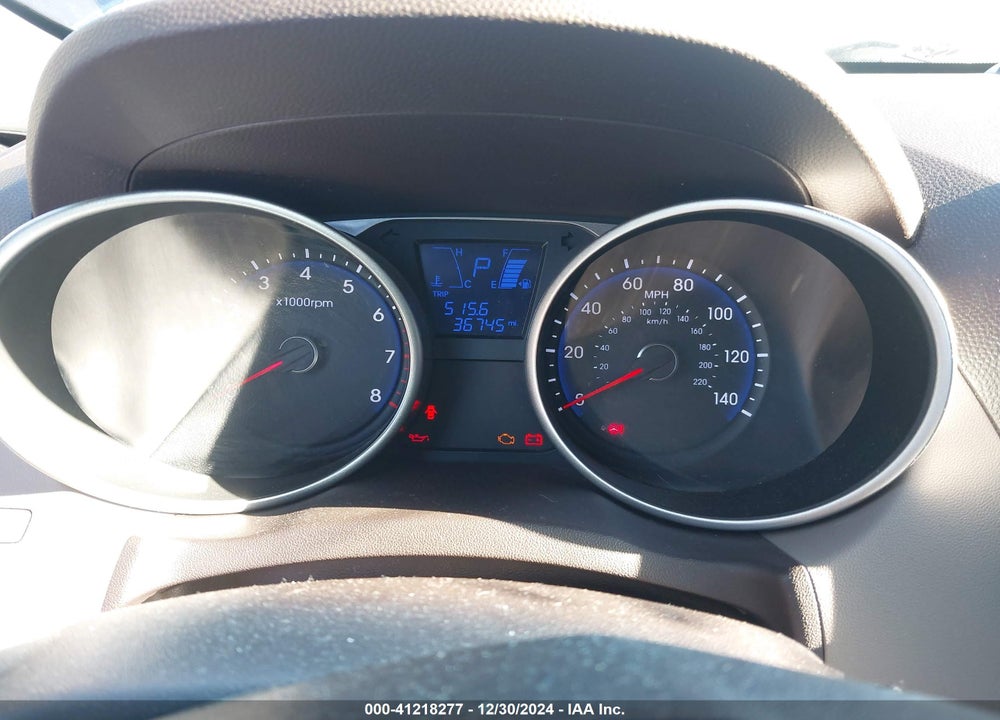 2014 HYUNDAI TUCSON SE VIN: KM8JUCAG2EU897498