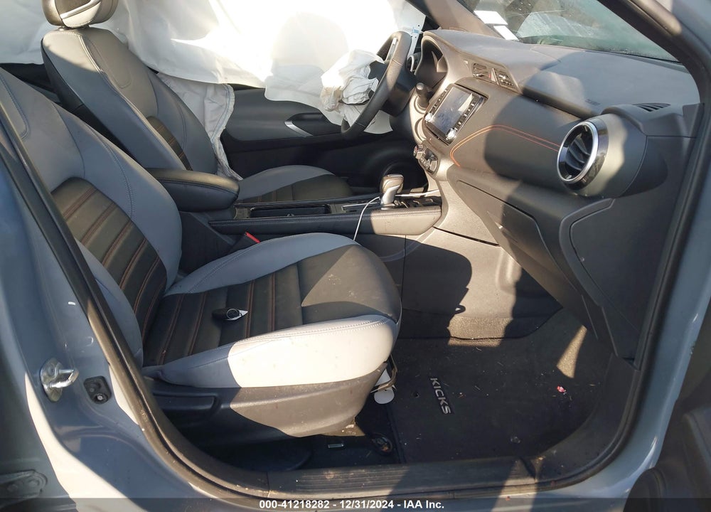 2021 NISSAN KICKS SR XTRONIC CVT VIN: 3N1CP5DV7ML481159