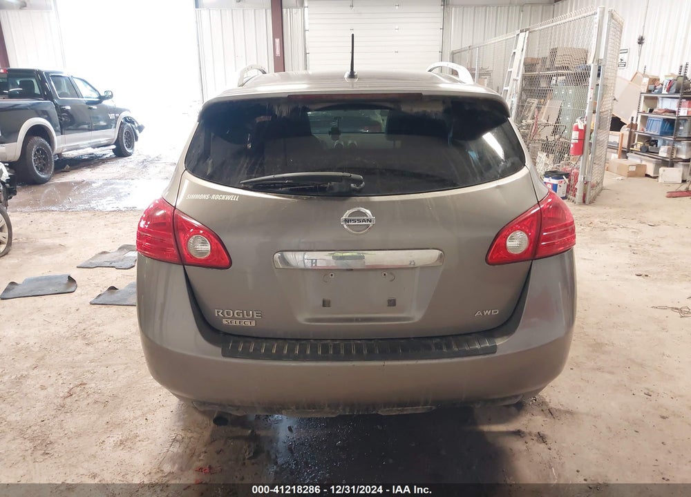 2015 NISSAN ROGUE SELECT S VIN: JN8AS5MV2FW759566