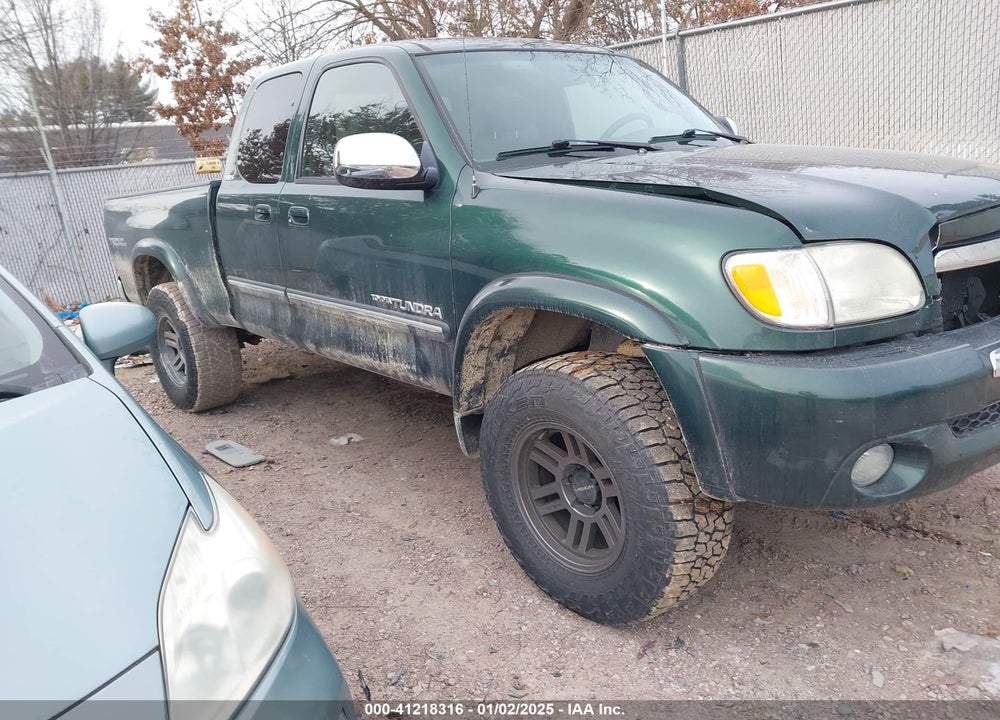 2004 TOYOTA TUNDRA SR5 V8 VIN: 5TBBT44144S448960