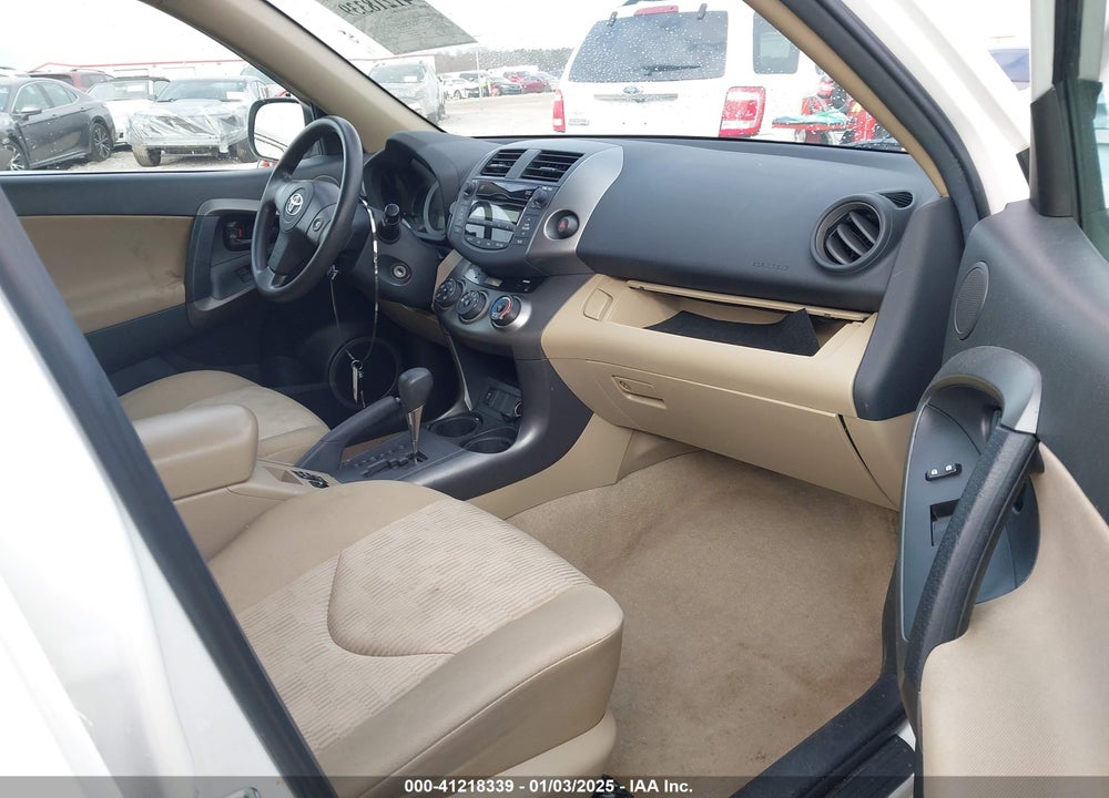2011 TOYOTA RAV4 VIN: 2T3ZF4DV7BW104258