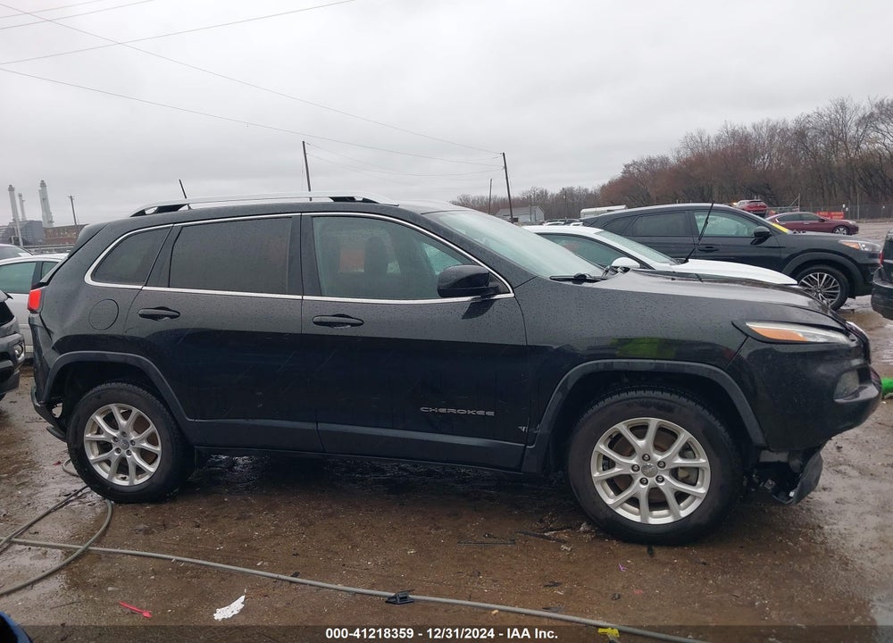 2016 JEEP CHEROKEE LATITUDE VIN: 1C4PJMCB2GW103394