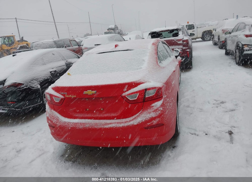 2018 CHEVROLET CRUZE LT AUTO VIN: 1G1BE5SM9J7179549