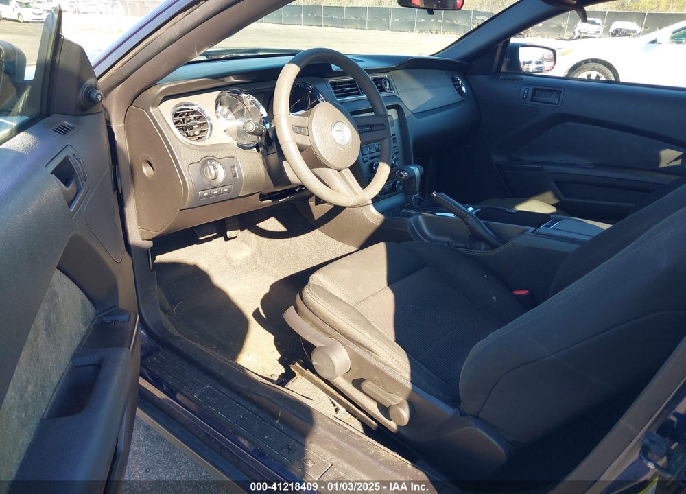 2011 FORD MUSTANG V6 VIN: 1ZVBP8AM3B5138462
