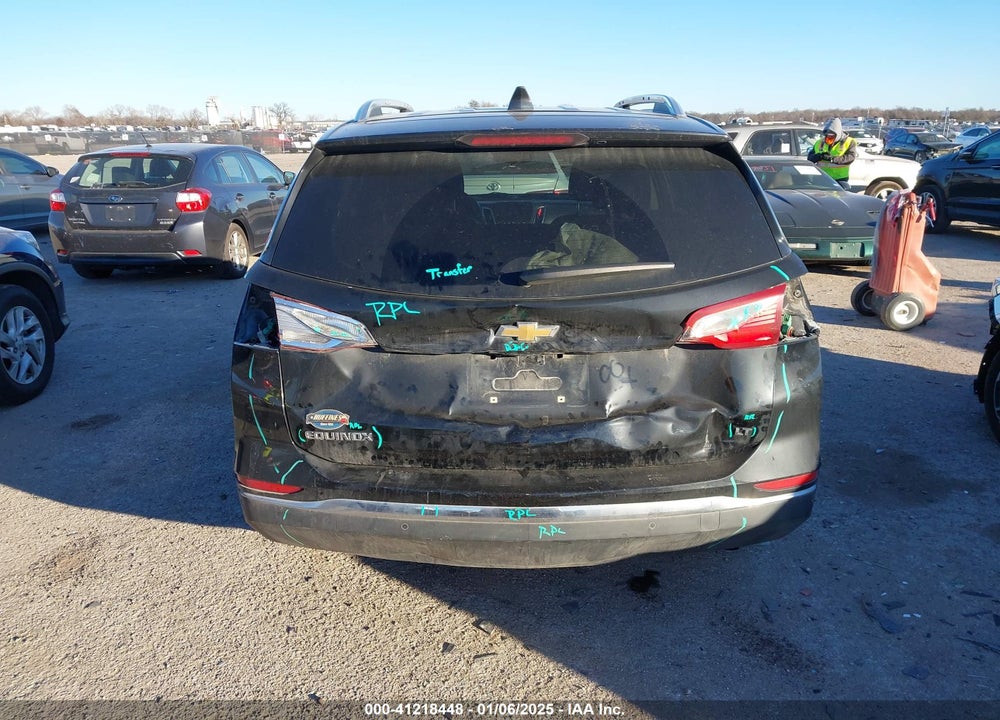 2018 CHEVROLET EQUINOX LT VIN: 2GNAXJEV6J6116748