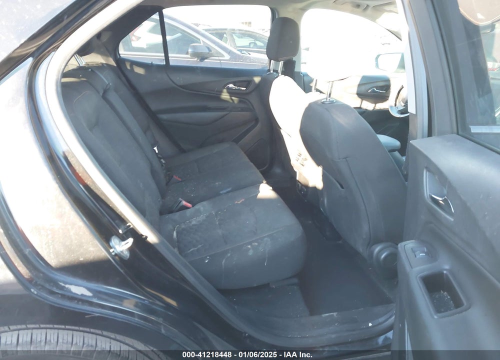 2018 CHEVROLET EQUINOX LT VIN: 2GNAXJEV6J6116748
