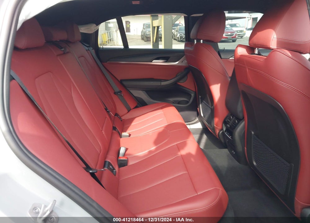 2024 BMW X4 VIN: 5UX33DT00R9X28741
