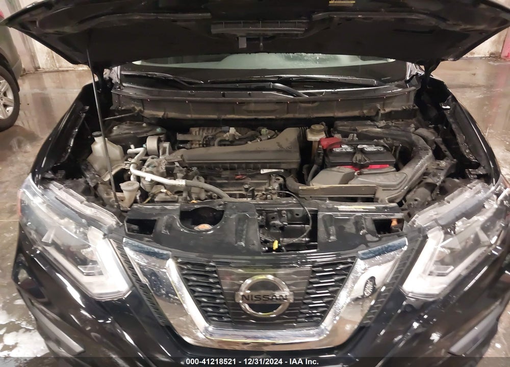 2017 NISSAN ROGUE SV VIN: KNMAT2MV4HP600357