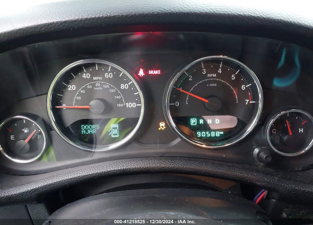 2018 JEEP WRANGLER JK UNLIMITED SPORT 4X4 VIN: 1C4BJWDG0JL847049