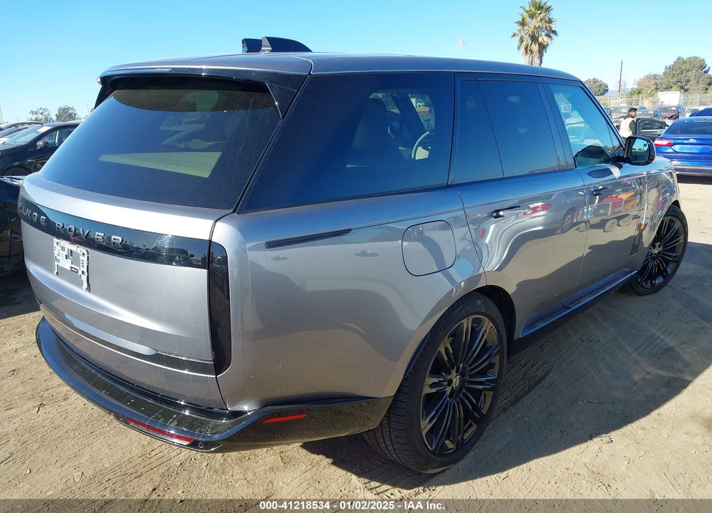 2024 LAND ROVER RANGE ROVER P530 SE VIN: SALKP9E91RA233403