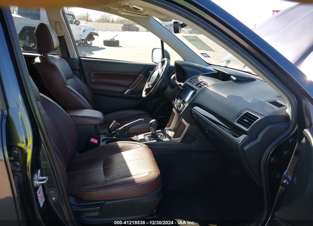 2018 SUBARU FORESTER 2.5I TOURING VIN: JF2SJAWC8JH464378