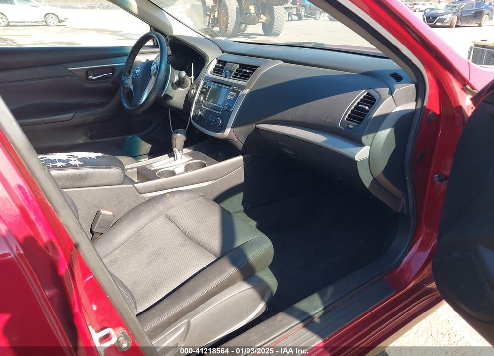 2017 NISSAN ALTIMA VIN: 1N4AL3AP7HC232751
