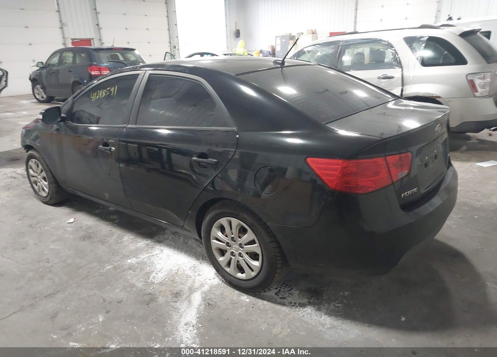2010 KIA FORTE VIN: KNAFU4A23A5193624