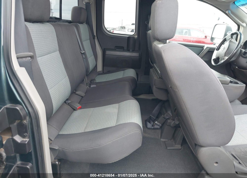 2004 NISSAN TITAN SE VIN: 1N6AA06B84N566293