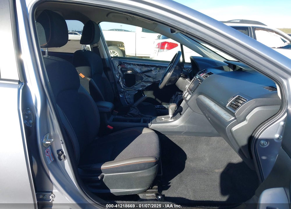2017 SUBARU CROSSTREK 2.0I PREMIUM VIN: JF2GPADC4H8227565