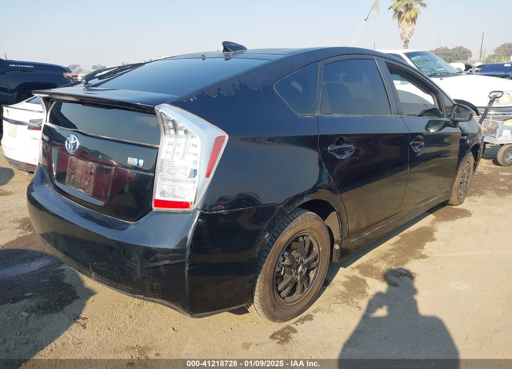 2011 TOYOTA PRIUS VIN: JTDKN3DU0B1401019