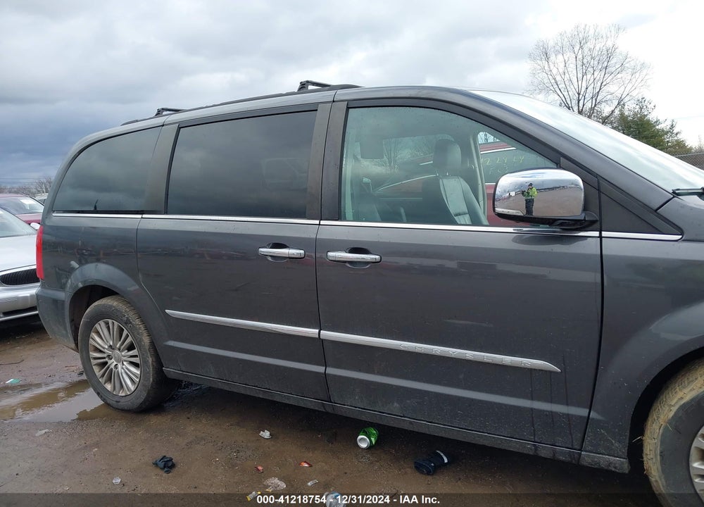 2015 CHRYSLER TOWN & COUNTRY TOURING-L VIN: 2C4RC1CG6FR697265