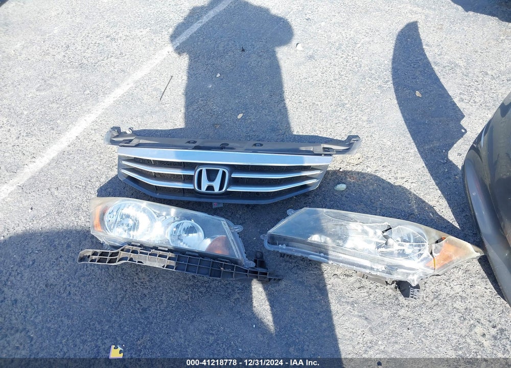 2012 HONDA ACCORD VIN: 1HGCP2F37CA096439
