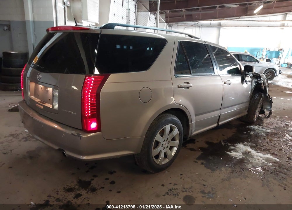 2008 CADILLAC SRX V6 VIN: 1GYEE437080170811