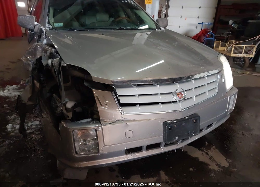 2008 CADILLAC SRX V6 VIN: 1GYEE437080170811