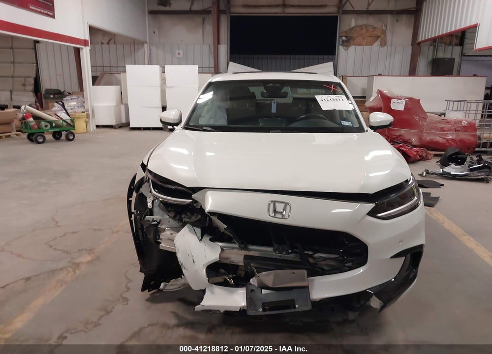 2024 HONDA HR-V 2WD EX-L/2WD EX-L W/O BSI VIN: 3CZRZ1H74RM704548