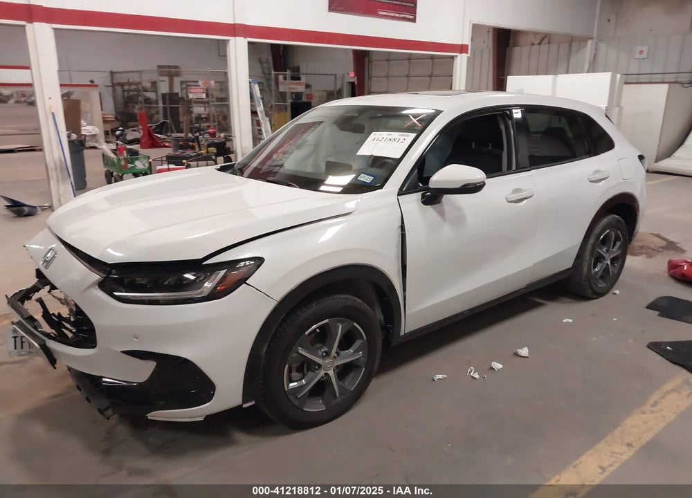 2024 HONDA HR-V 2WD EX-L/2WD EX-L W/O BSI VIN: 3CZRZ1H74RM704548