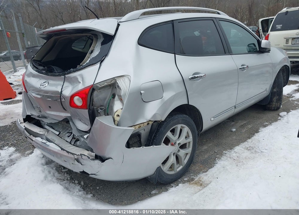 2013 NISSAN ROGUE SV W/SL PKG VIN: JN8AS5MV7DW614066