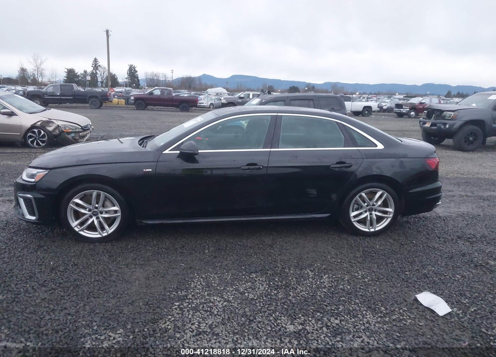 2024 AUDI A4 PREMIUM PLUS 45 TFSI S LINE QUATTRO S TRONIC VIN: WAUEAAF45RN013021