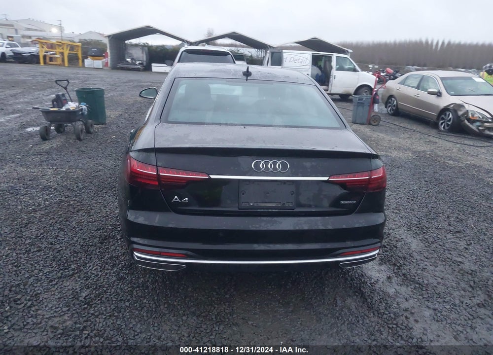 2024 AUDI A4 PREMIUM PLUS 45 TFSI S LINE QUATTRO S TRONIC VIN: WAUEAAF45RN013021