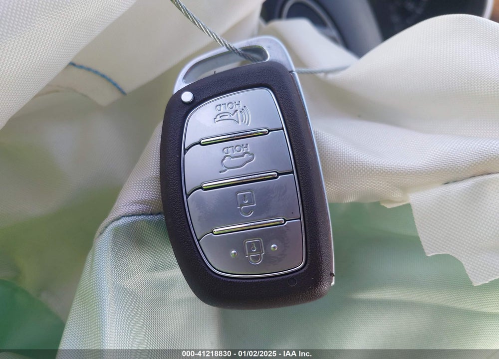 2014 HYUNDAI TUCSON LIMITED VIN: KM8JU3AG8EU860990