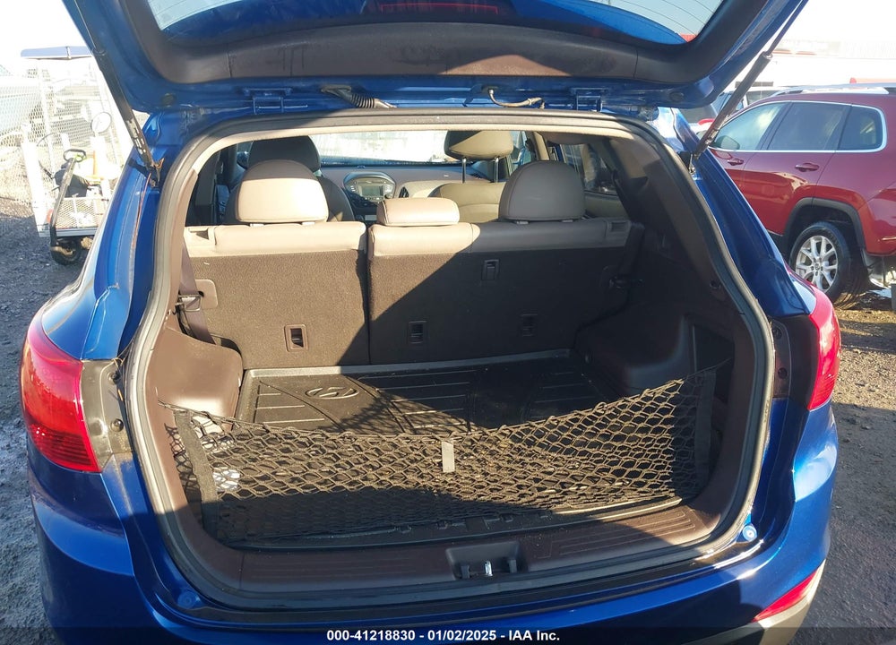 2014 HYUNDAI TUCSON LIMITED VIN: KM8JU3AG8EU860990