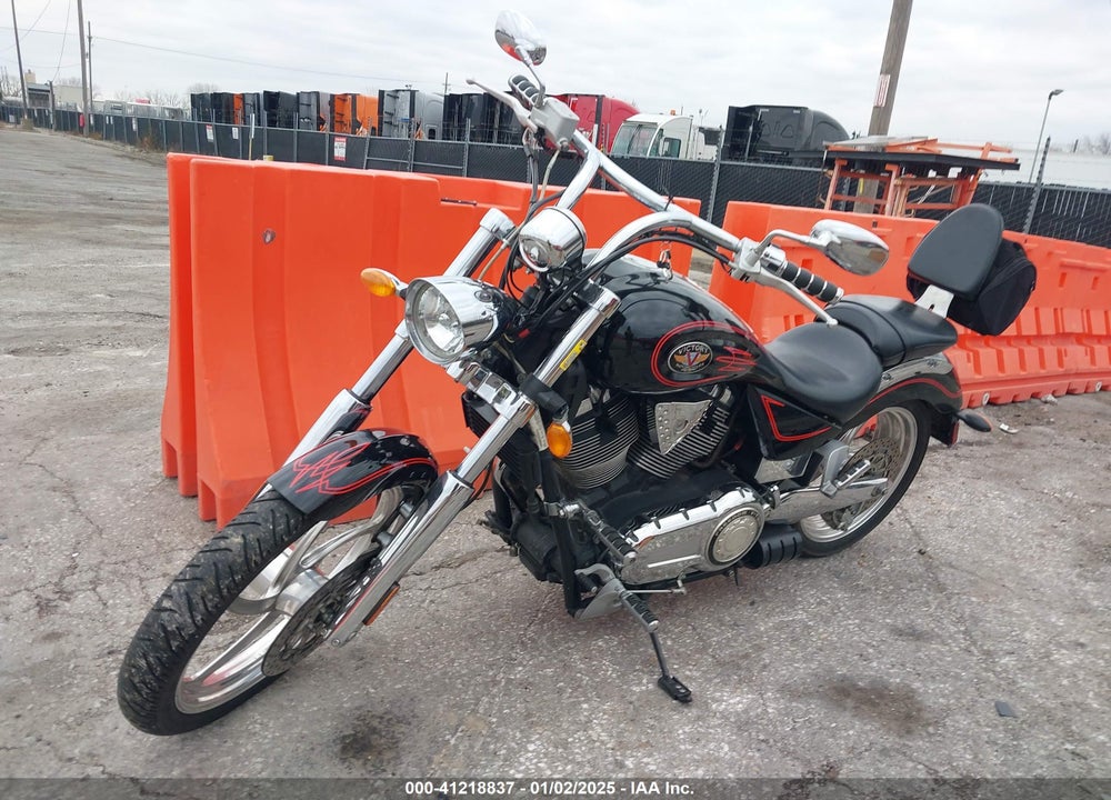 2006 VICTORY MOTORCYCLES VEGAS CALIFORNIA VIN: 5VPGB26L363002243