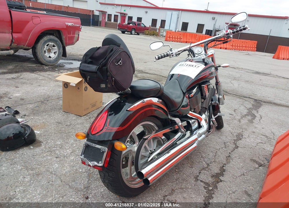 2006 VICTORY MOTORCYCLES VEGAS CALIFORNIA VIN: 5VPGB26L363002243