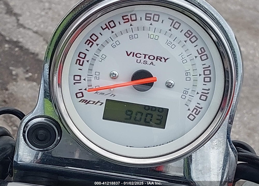 2006 VICTORY MOTORCYCLES VEGAS CALIFORNIA VIN: 5VPGB26L363002243