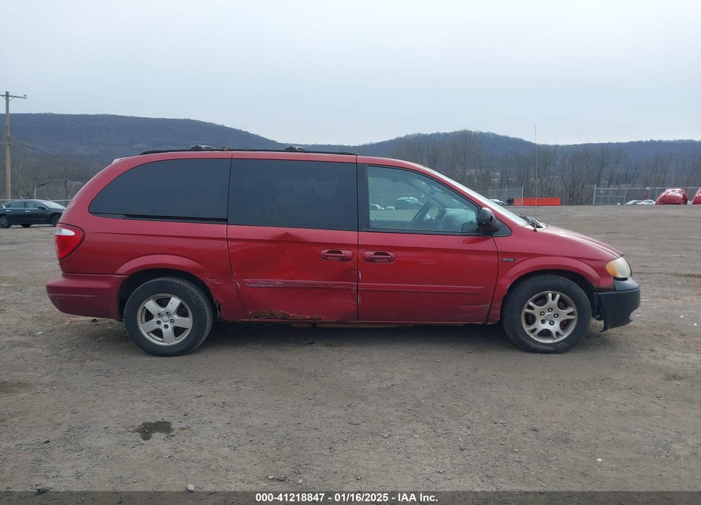 2007 DODGE GRAND CARAVAN SXT VIN: 2D4GP44L17R178363