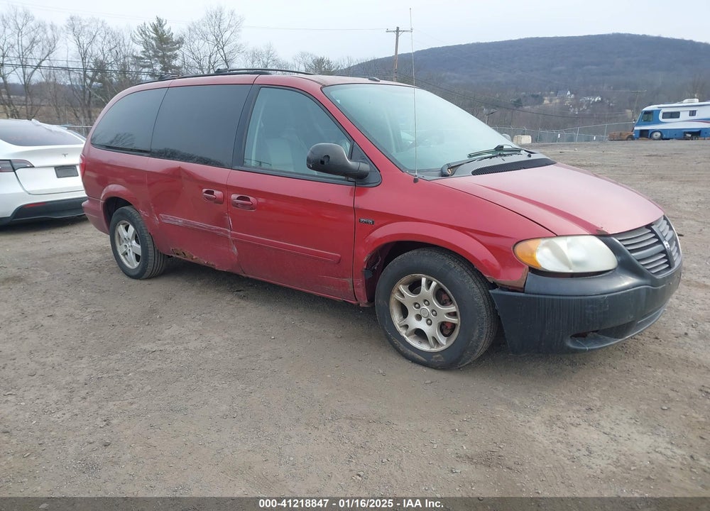 2007 DODGE GRAND CARAVAN SXT VIN: 2D4GP44L17R178363