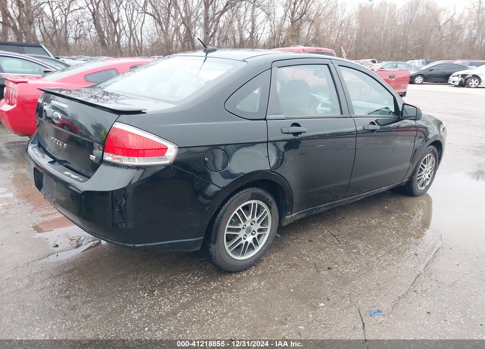 2010 FORD FOCUS SE VIN: 1FAHP3FN0AW279635
