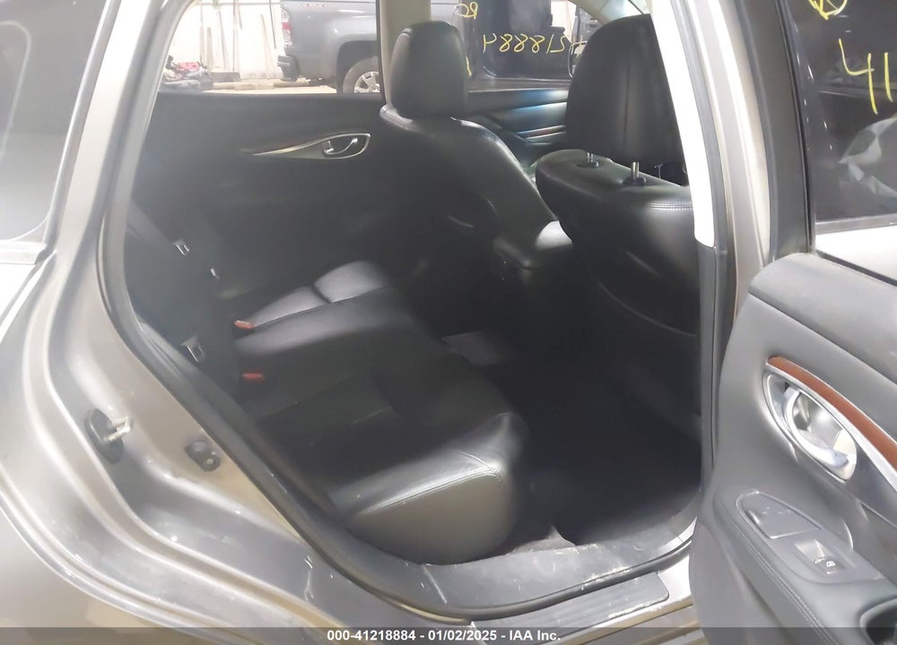 2011 INFINITI M37X VIN: JN1BY1AR3BM370667