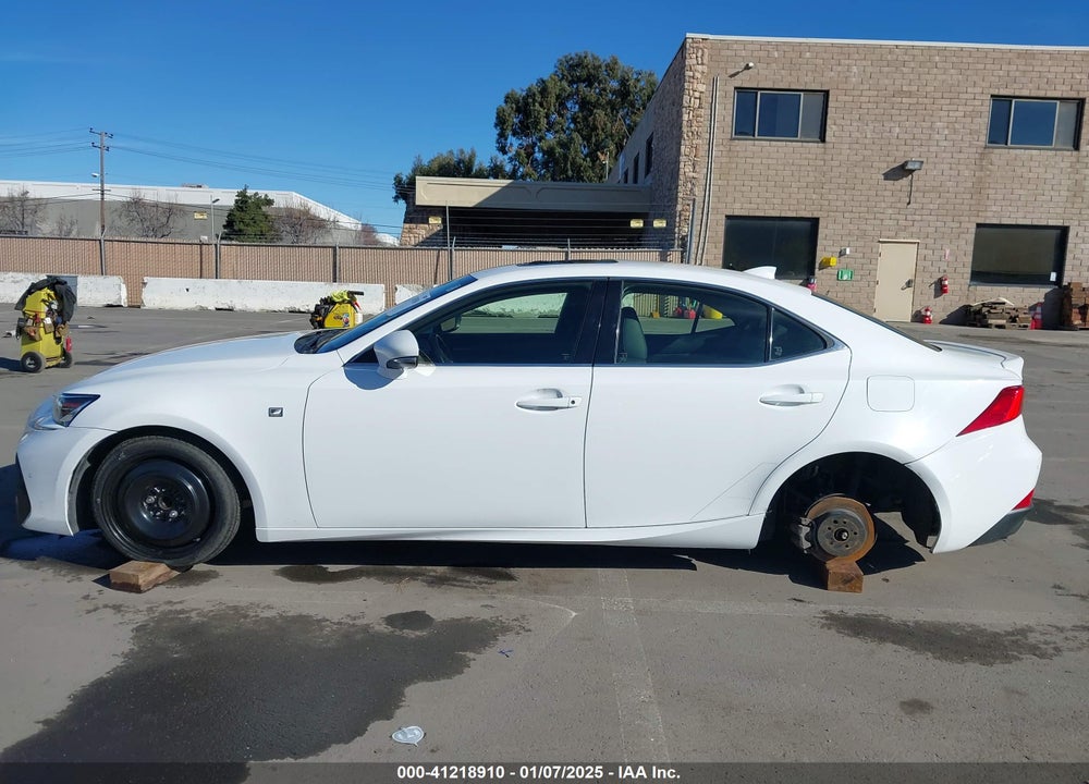 2018 LEXUS IS 300 VIN: JTHBA1D22J5064034