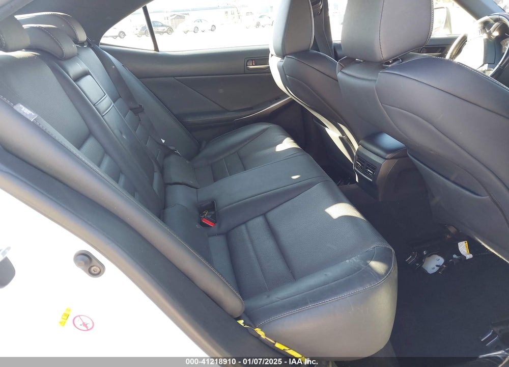 2018 LEXUS IS 300 VIN: JTHBA1D22J5064034
