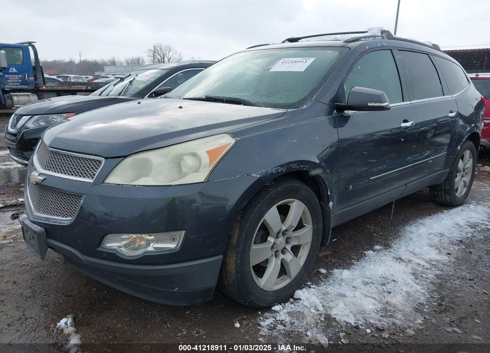 2009 CHEVROLET TRAVERSE LTZ VIN: 1GNEV33D19S105646
