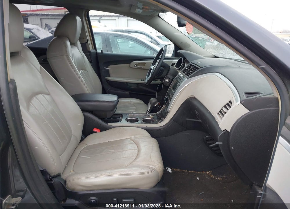 2009 CHEVROLET TRAVERSE LTZ VIN: 1GNEV33D19S105646