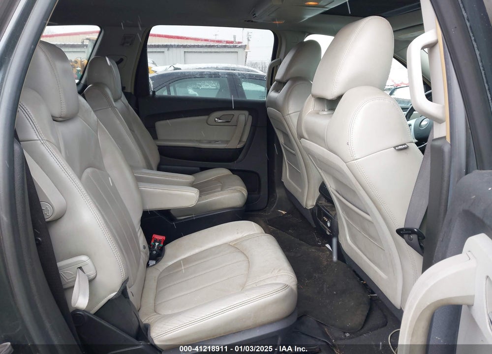 2009 CHEVROLET TRAVERSE LTZ VIN: 1GNEV33D19S105646