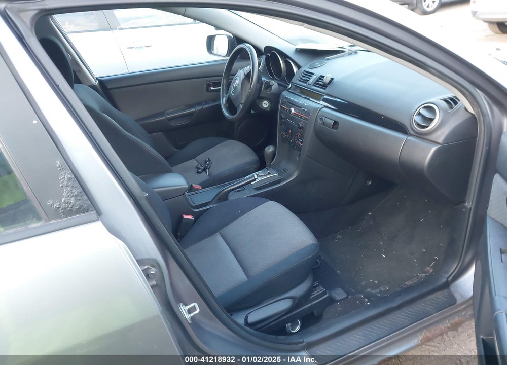 2006 MAZDA MAZDA3 VIN: JM1BK12FX61474406