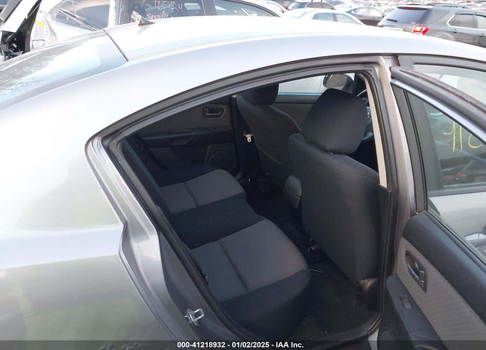 2006 MAZDA MAZDA3 VIN: JM1BK12FX61474406