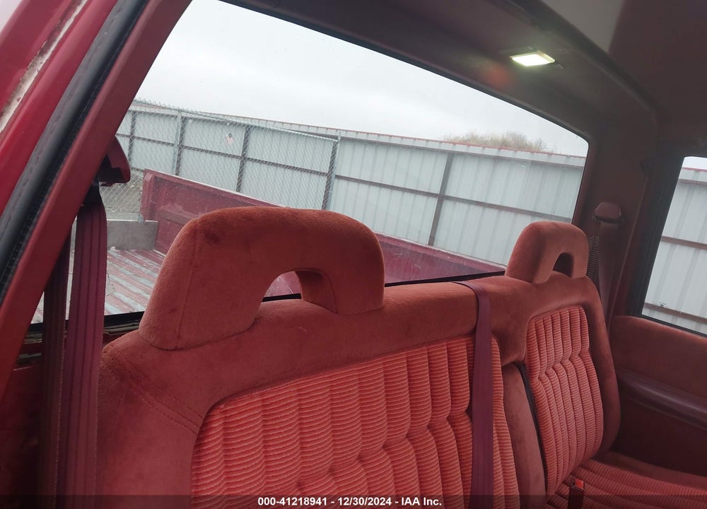 1992 GMC SIERRA K3500 VIN: 1GTHK34K3NE552225